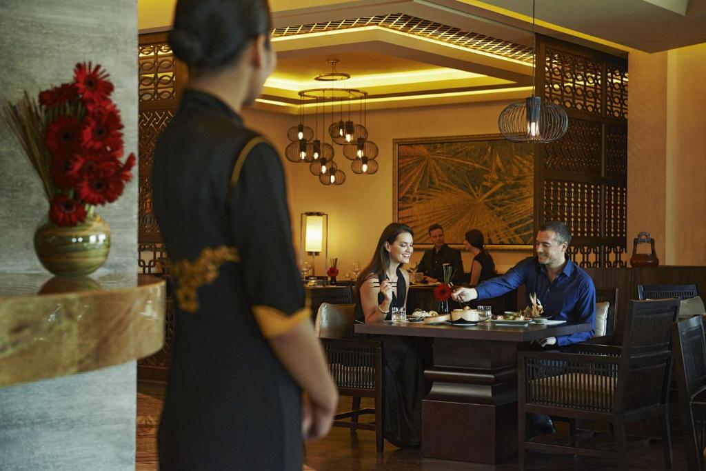 07 nights twin centre holiday at Waldorf Astoria Ras Al Khaimah & Waldorf Astoria Dubai with flights and transfers,