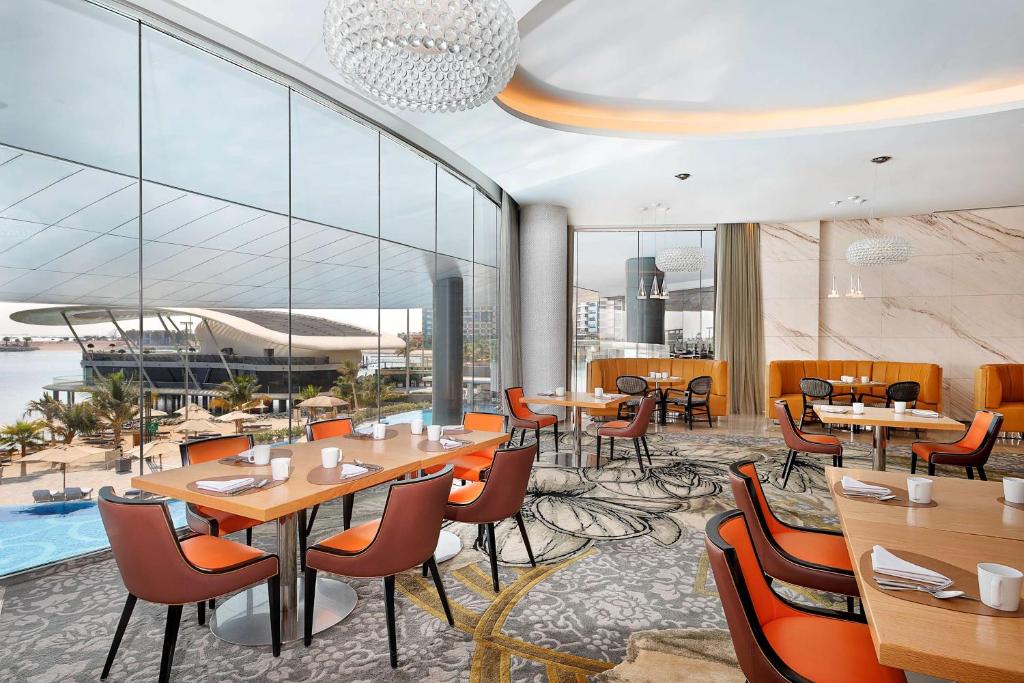 Soothing Holiday in the Maldives and Abu Dhabi