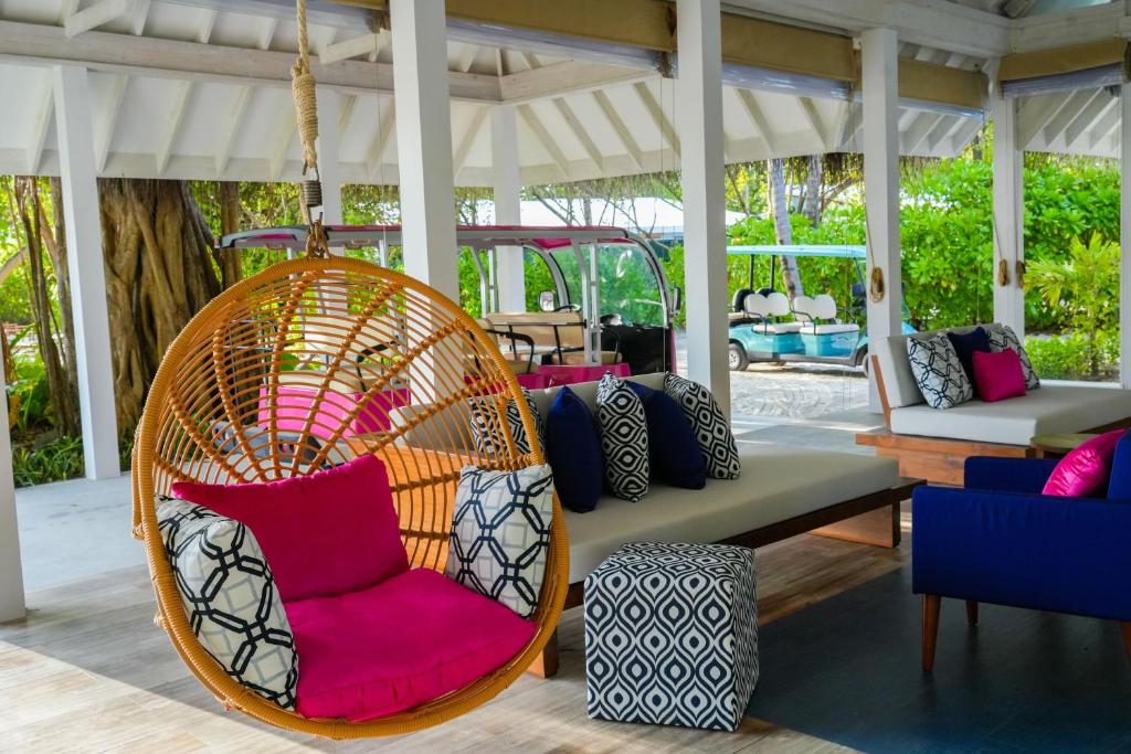 07 Nights in Ifuru Island Maldives price starting from £1,799/pp FREE Upgrade from Sunset Sky Suite to Sunset Beach Suite | All Inclusive
