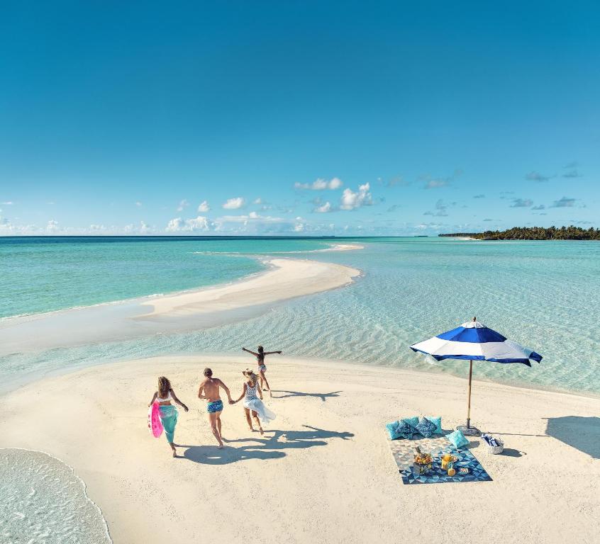 THE ULTIMATE MALDIVES FAMILY HOLIDAY 7 Nights in 5★ Kandima Maldives FROM ONLY £5,799 PER FAMILY