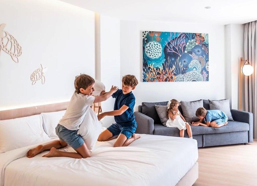 10 Nights 40% Discount Offer Twin Centre Holiday Deal