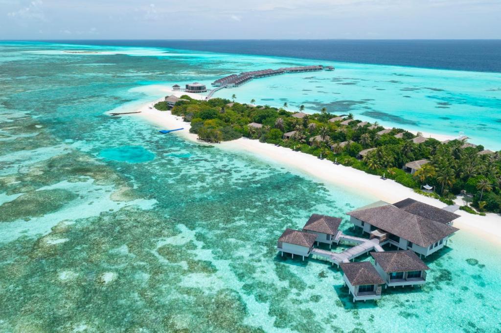 7 Nights Holiday Deal: New Winter Offer of Le Meridien Maldives with Lagoon Villa (All Inclusive Meal Plan)£3199/PP only
