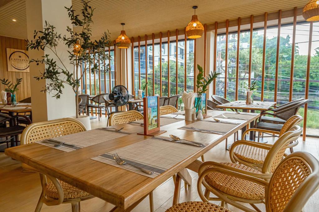 Embark on a 12 Nights Thailand Adventure! just in £ 1349pp