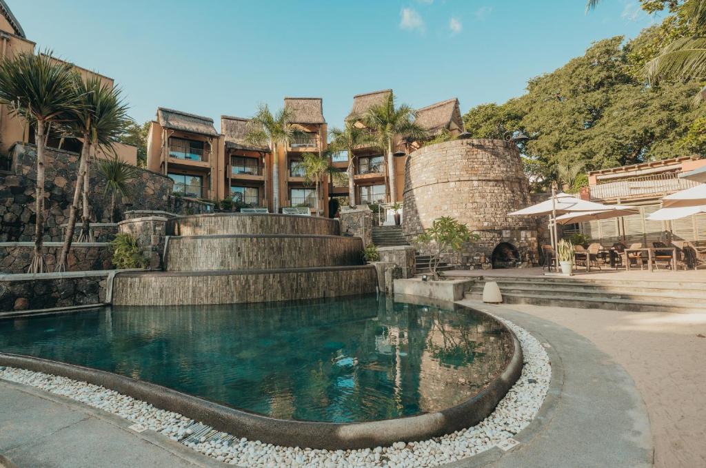 10 Nights Holiday at Dubai & Mauritius with Half Board