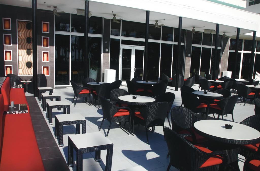 Twin City Deluxe Deal Punta Cana || Miami