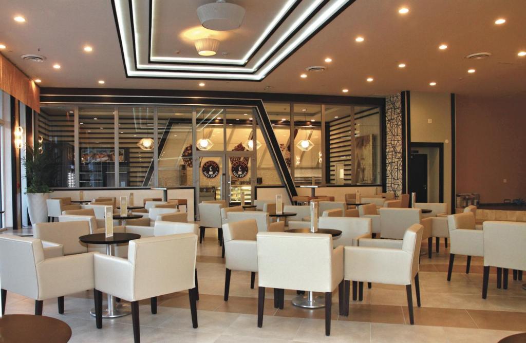 Twin City Deluxe Deal Punta Cana || Miami