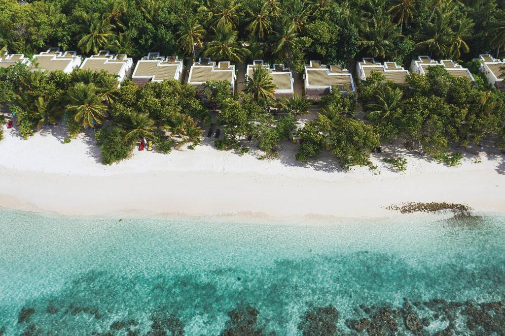 10 Nights of Pure Bliss: Atlantis, The Palm & Maldives Beach Villa– Half Board & Oblu Island Plan Limited Time Offer £2749/PP