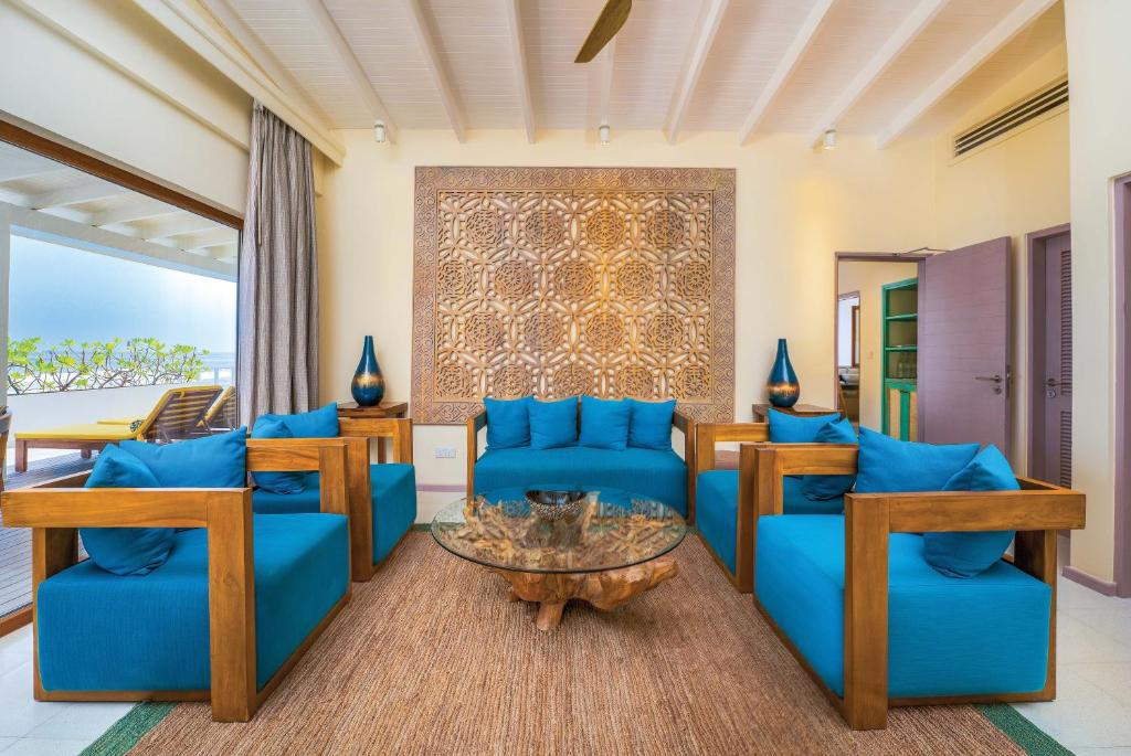 10 Nights of Pure Bliss: Atlantis, The Palm & Maldives Beach Villa– Half Board & Oblu Island Plan Limited Time Offer £2749/PP