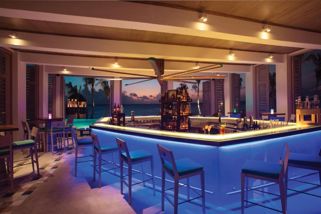 07 Nights of Luxury Holiday in Ozen Life Madhoo with Wind Villa