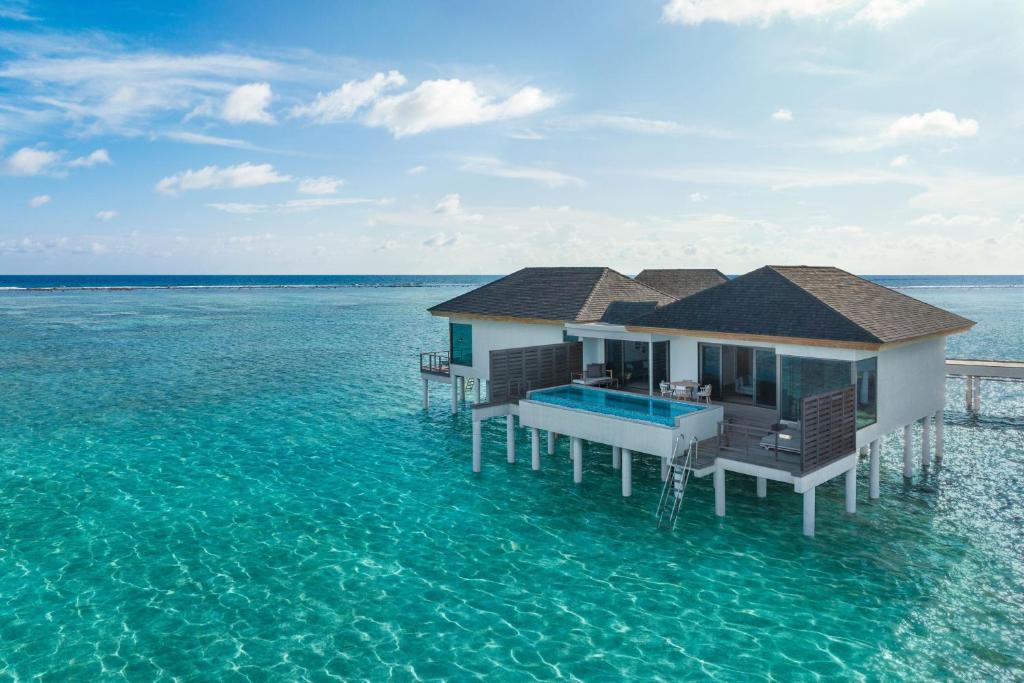 7 Nights Holiday Deal: New Winter Offer of Le Meridien Maldives with Lagoon Villa (All Inclusive Meal Plan)£3199/PP only