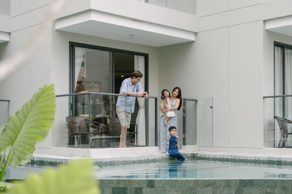 10 Nights 40% Discount Offer Twin Centre Holiday Deal