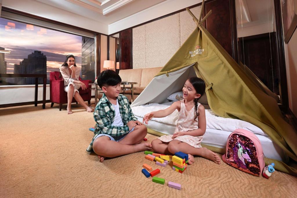 “10 Nights of Cultural Adventure in Kuala Lumpur, Singapore, and Bali”