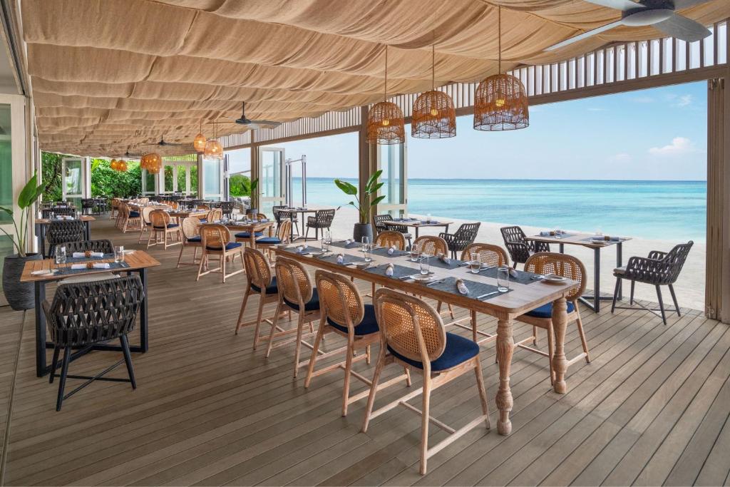 7 Nights Holiday Deal: New Winter Offer of Le Meridien Maldives with Lagoon Villa (All Inclusive Meal Plan)£3199/PP only
