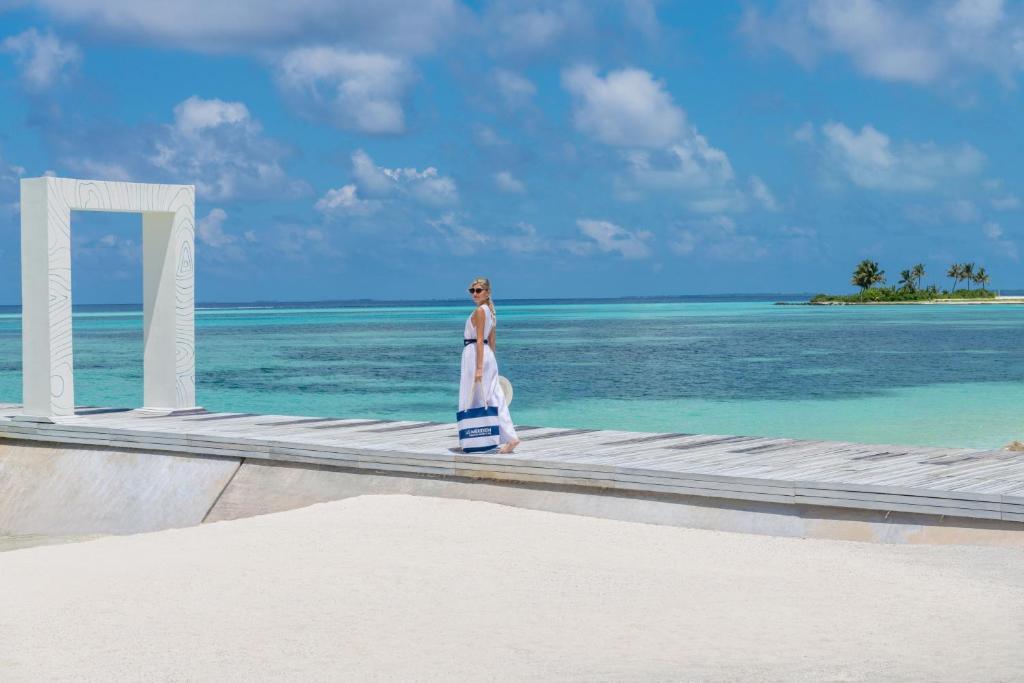 7 Nights Holiday Deal: New Winter Offer of Le Meridien Maldives with Lagoon Villa (All Inclusive Meal Plan)£3199/PP only