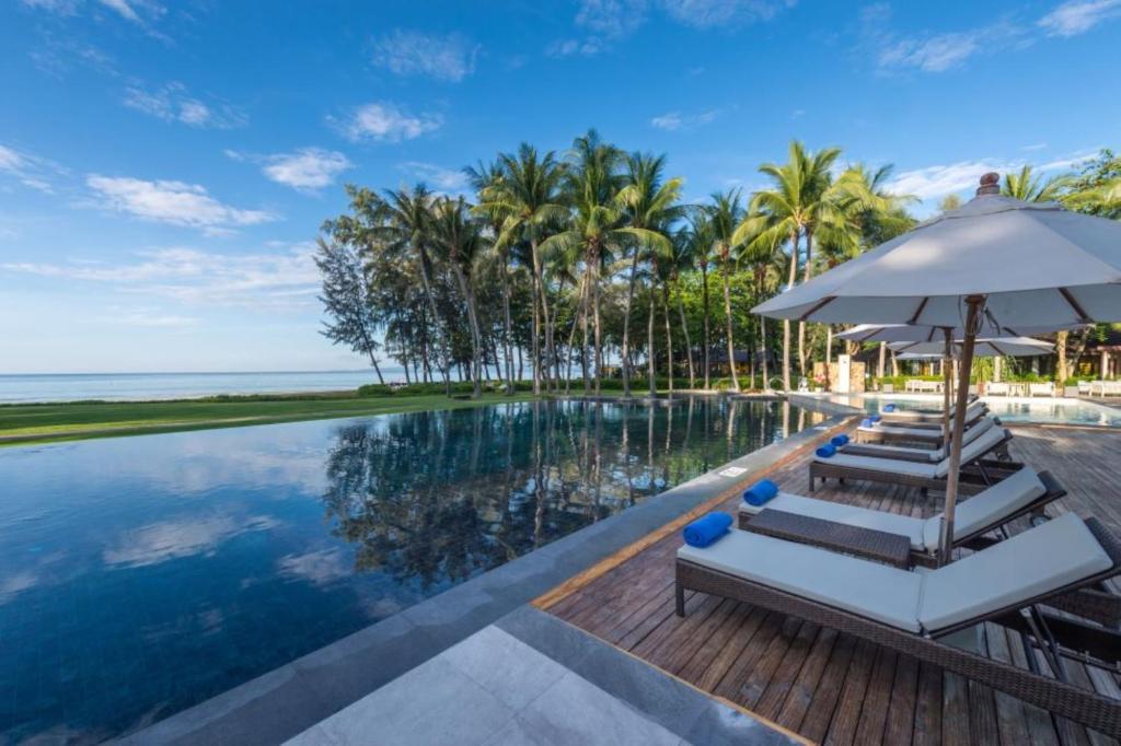 Long 21 Nights of Opulence in Beyond Khao Lak, Centara Kata Phuket & Dusit Thani Krabi w/flights & transfers