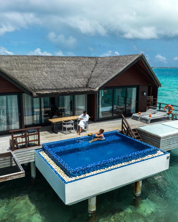 06 Nights Holiday Deal || Grand Park Kodhipparu Maldives