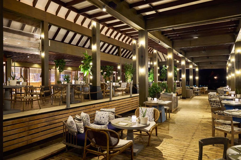 06 Nights Holiday Deal || Grand Park Kodhipparu Maldives