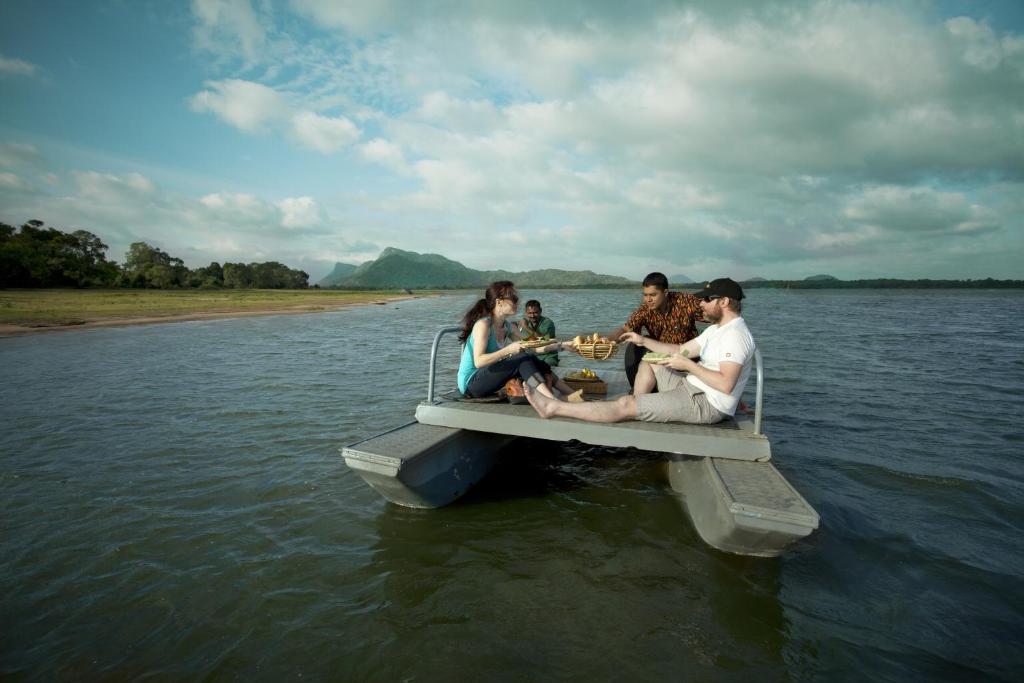 “The Ultimate Tropical Twin Centre Escape: Maldives & Srilanka in 09 Nights.” w/flightsand transfers.