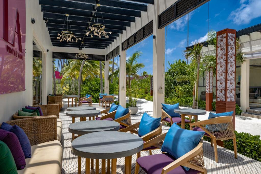 Exclusive Family Deal of Maldives All-Inclusive 07 Nights in Family Two Bedroom unit w/flights & Transfers