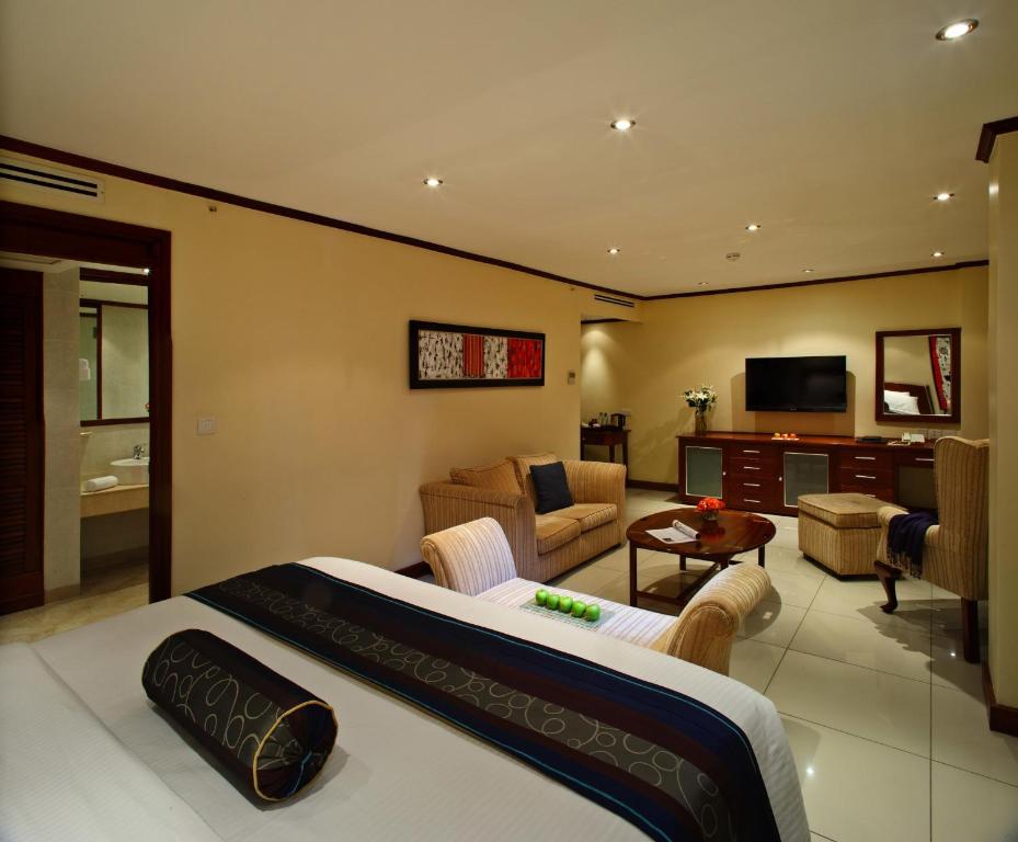 09 Nights Holiday in JA Ocean View Dubai & Nairobi Tour with Luxury Tented Camp Starting from £3199 PP