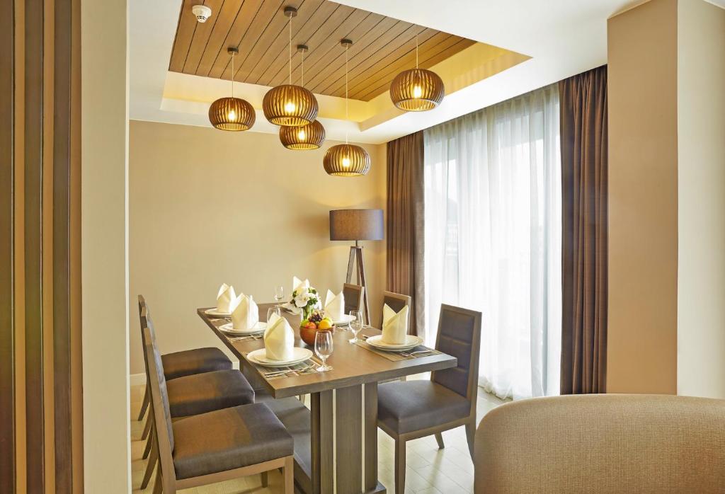 10 nights’ twin centre holiday at ??? ???? ??? ?????? & ????? ??????? ?????? ??????,