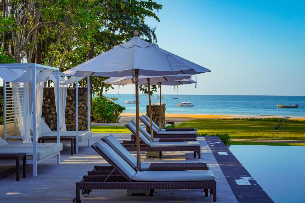 Long 21 Nights of Opulence in Beyond Khao Lak, Centara Kata Phuket & Dusit Thani Krabi w/flights & transfers