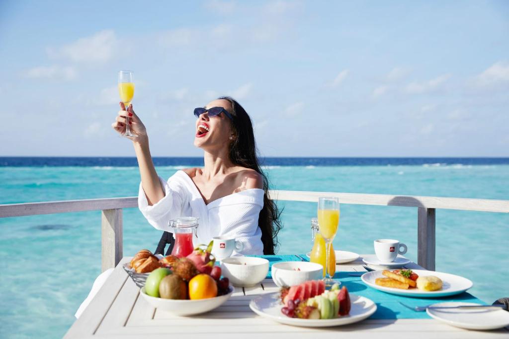 7 Nights Holiday Deal: New Winter Offer of Le Meridien Maldives with Lagoon Villa (All Inclusive Meal Plan)£3199/PP only