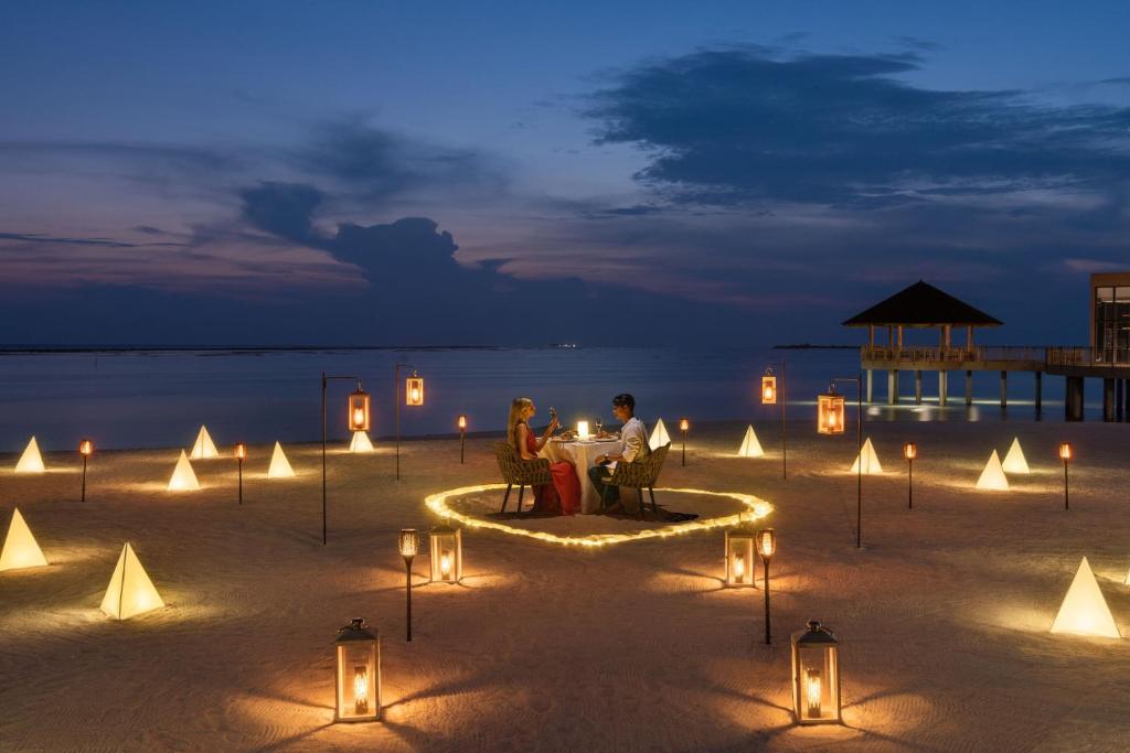 7 Nights Holiday Deal: New Winter Offer of Le Meridien Maldives with Lagoon Villa (All Inclusive Meal Plan)£3199/PP only