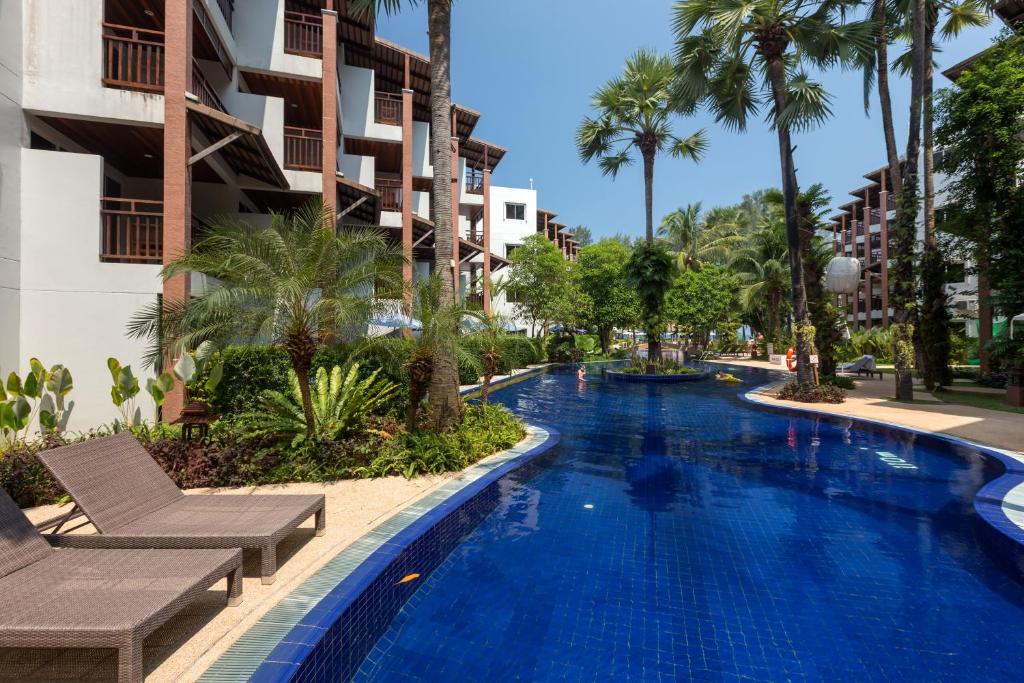 12-Night Thailand Escape Bangkok, Koh Samui & Phuket All Ground Transfers Included, Price starting from £1,299
