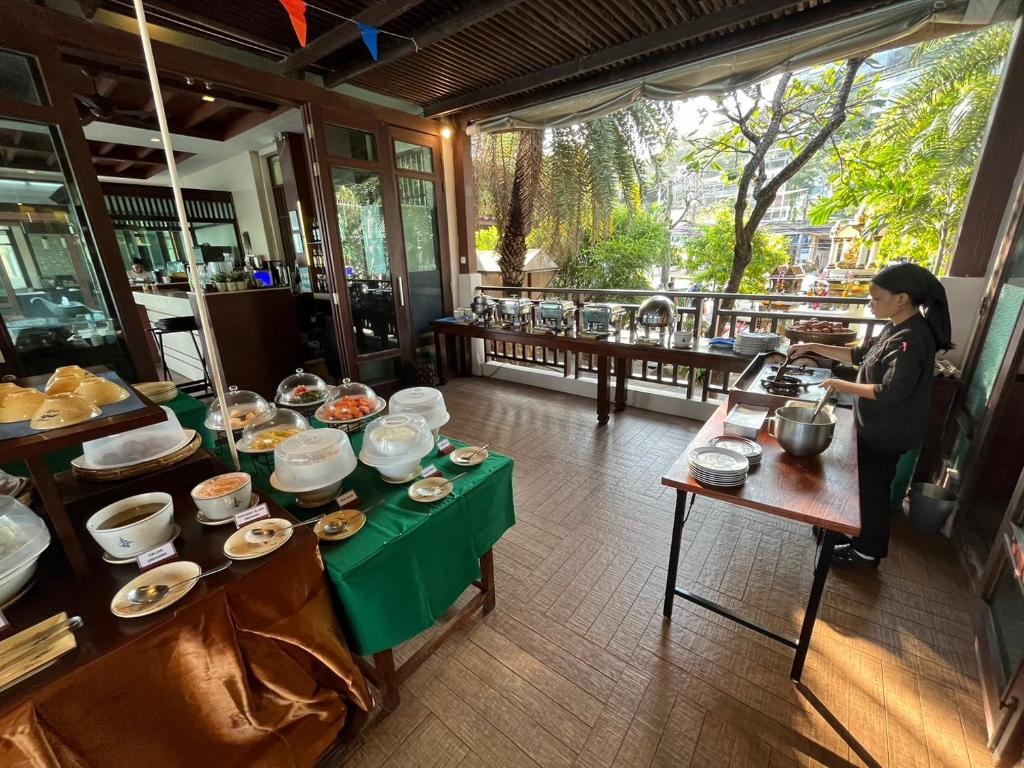 10 Nights THAILAND DREAM HOLIDAY | Elephant hills khao Sok | Bangkok | Koh Samui – price starting from £1,449/pp