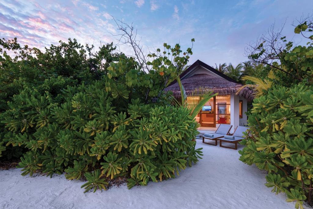Jet off to Sangeli: All-Inclusive 07 Nights Stay at Oblu Select Sengali Water Villa, w/flight & transfers, Priced at £2599pp