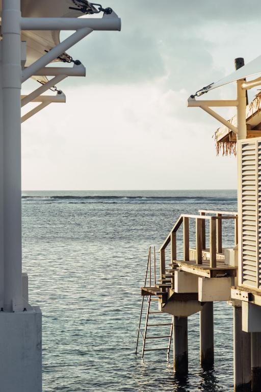 35 % off, 07 Nights holiday to the appealing Cinnamon Hakuraa Huraa Maldives, on all-inclusive w/flights and transfers