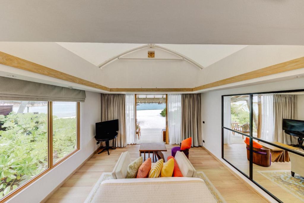 35 % off, 07 Nights holiday to the appealing Cinnamon Hakuraa Huraa Maldives, on all-inclusive w/flights and transfers