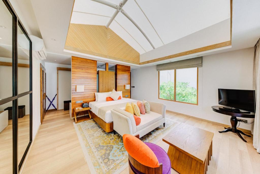 35 % off, 07 Nights holiday to the appealing Cinnamon Hakuraa Huraa Maldives, on all-inclusive w/flights and transfers