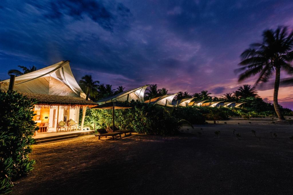 35 % off, 07 Nights holiday to the appealing Cinnamon Hakuraa Huraa Maldives, on all-inclusive w/flights and transfers