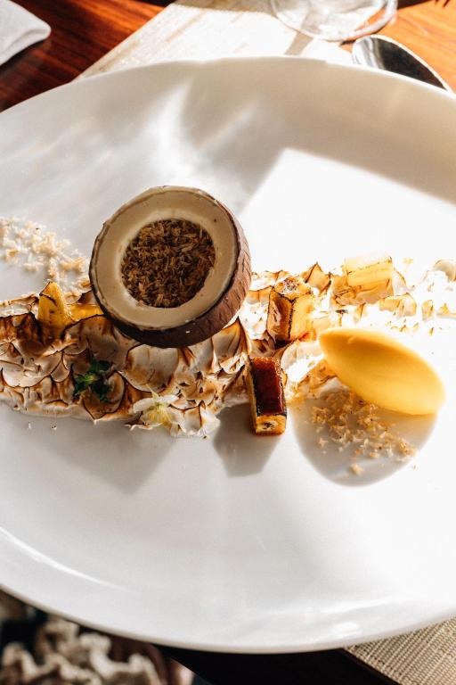 35 % off, 07 Nights holiday to the appealing Cinnamon Hakuraa Huraa Maldives, on all-inclusive w/flights and transfers