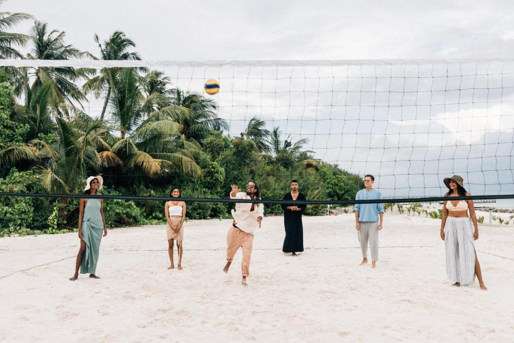 35 % off, 07 Nights holiday to the appealing Cinnamon Hakuraa Huraa Maldives, on all-inclusive w/flights and transfers