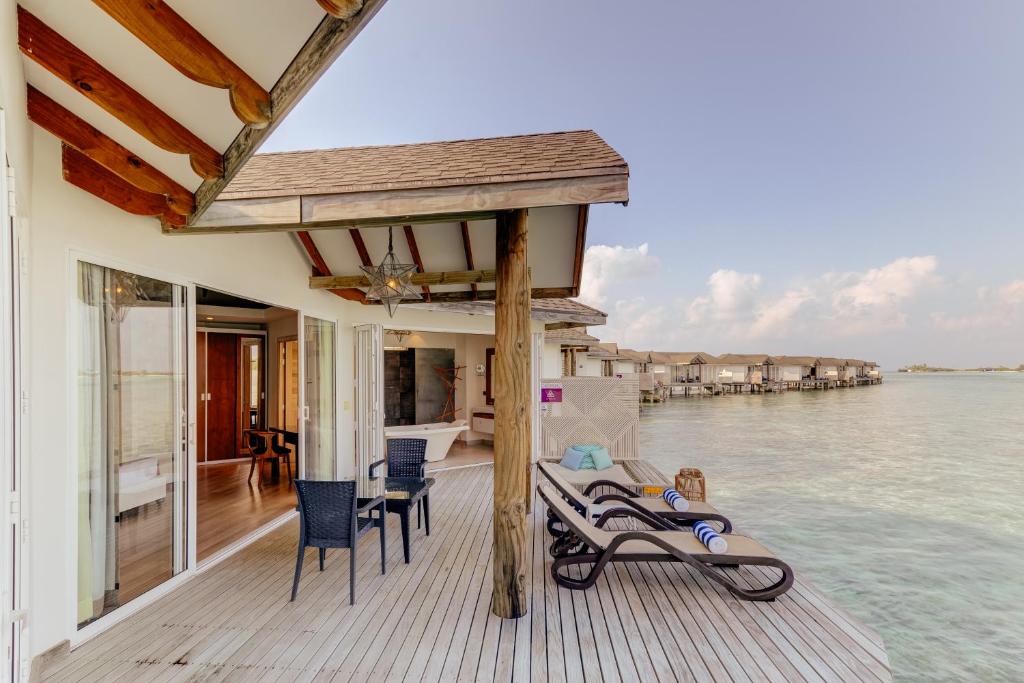 07 Nights of Aquatic Wonder at Grand Hyatt Dubai & Cinnamon Dhonveli Maldives, £ 2199 pp