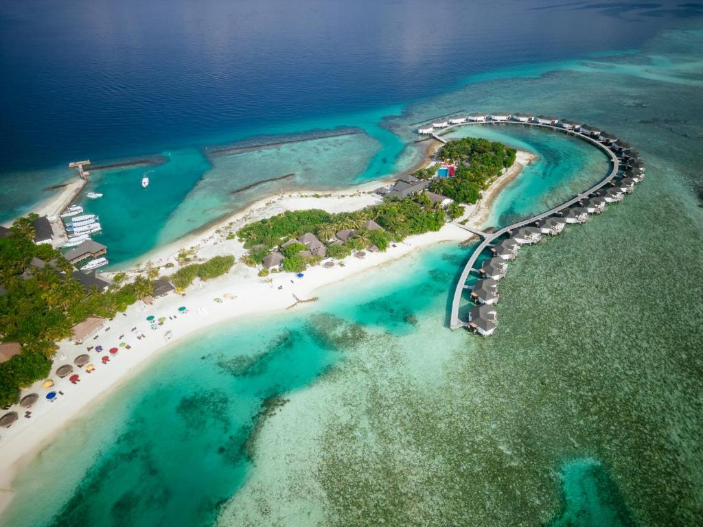 07 Nights of Aquatic Wonder at Grand Hyatt Dubai & Cinnamon Dhonveli Maldives, £ 2199 pp