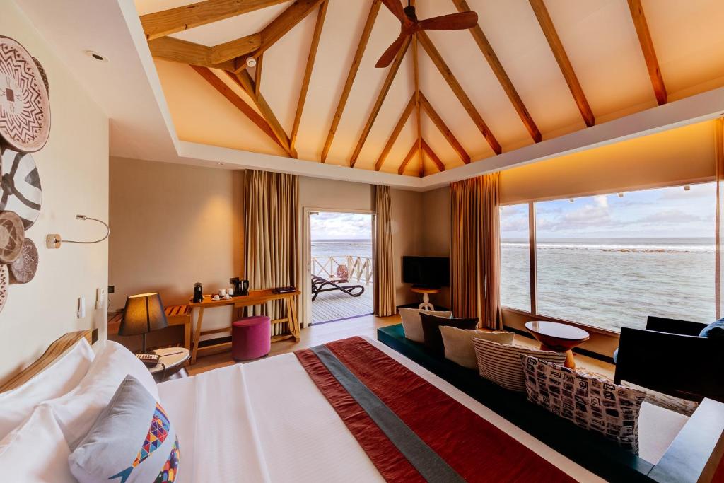 07 Nights of Aquatic Wonder at Grand Hyatt Dubai & Cinnamon Dhonveli Maldives, £ 2199 pp