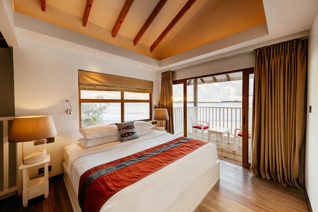 07 Nights of Aquatic Wonder at Grand Hyatt Dubai & Cinnamon Dhonveli Maldives, £ 2199 pp