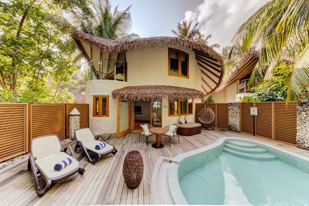 07 Nights of Aquatic Wonder at Grand Hyatt Dubai & Cinnamon Dhonveli Maldives, £ 2199 pp