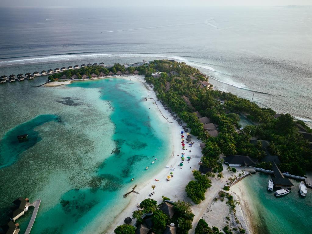 07 Nights of Aquatic Wonder at Grand Hyatt Dubai & Cinnamon Dhonveli Maldives, £ 2199 pp