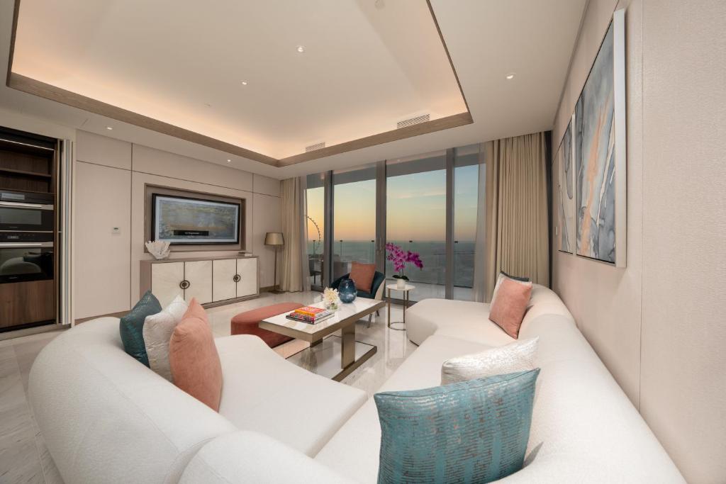 Exclusive Easter Holiday Sale with 50% OFF! 05 Nights of Five Luxe JBR Dubai Limited Holiday Deal