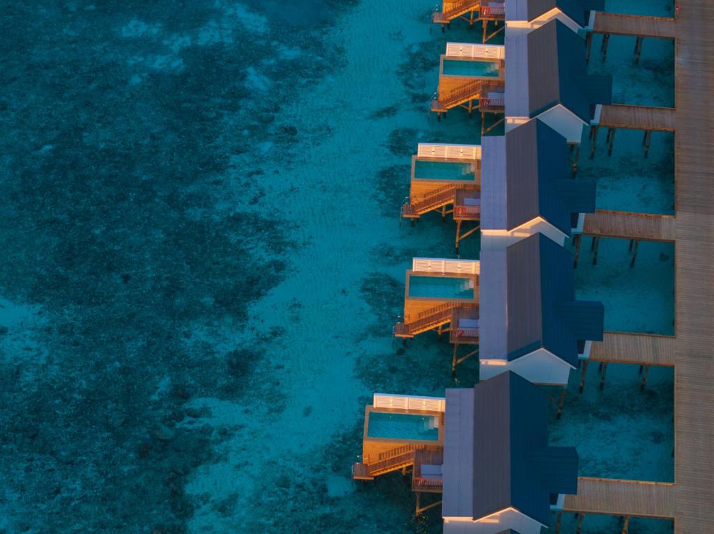 10 Nights of Pure Bliss: Atlantis, The Palm & Maldives Beach Villa– Half Board & Oblu Island Plan Limited Time Offer £2749/PP