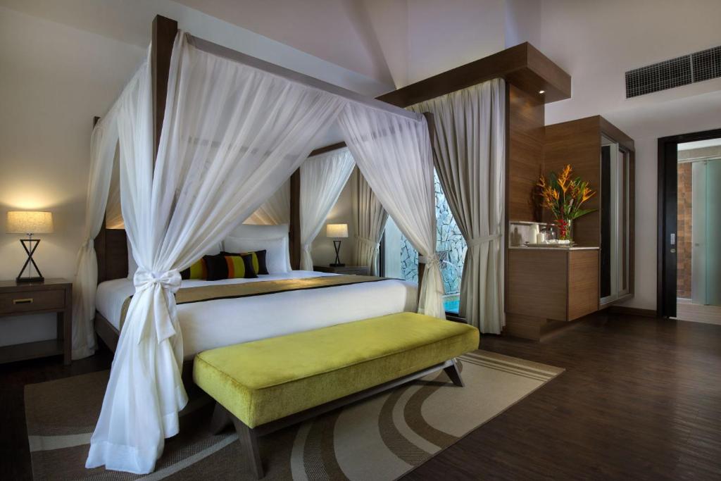 10 NIGHTS. 4 WORLDS. Kuala Lumpur → Cameron Highlands → Banjaran → Penang. price starting from £1,350PP