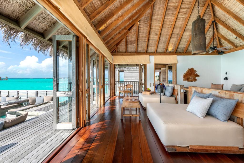 35% Off for 07 Nights Holiday Getaway to Gili Lankanfush