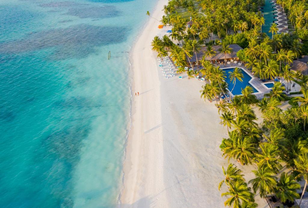 Luxury Dual Destination: 03 Nights in Hilton Dubai the Walk & 07 Nights Meeru Island Maldives with All Inclusive Plus