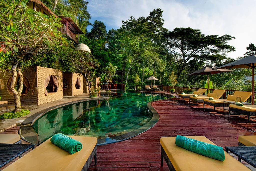 Your 10-Night Bali + Nusa Penida Escape Awaits – from just £1399pp!