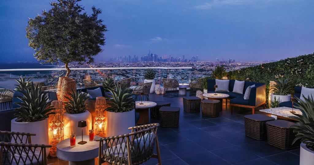 10 Nights of Unmatched Luxury Dubai Elegance Meets Maldivian Paradise Free Upgrade to Lagoon Villa + Pool & SLide with 24 Hour Premium All-Inclusive Benefits Only in £2999/PP